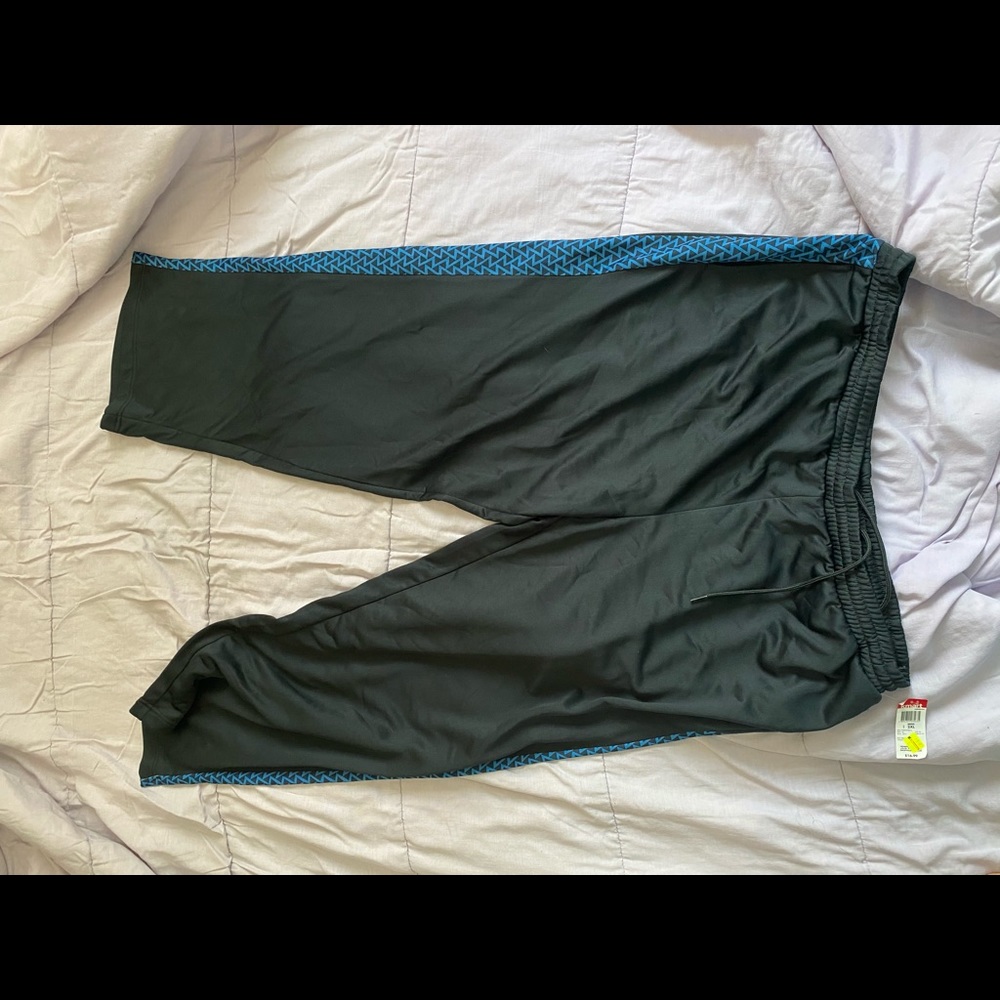 Men’s training pants